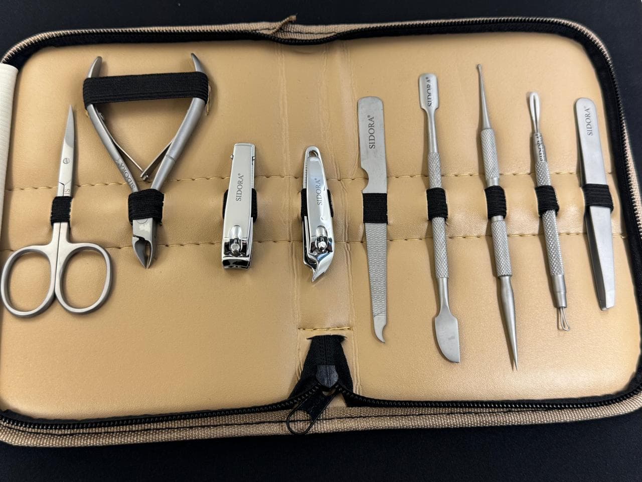 Manicure & pedicure set — mirror silver